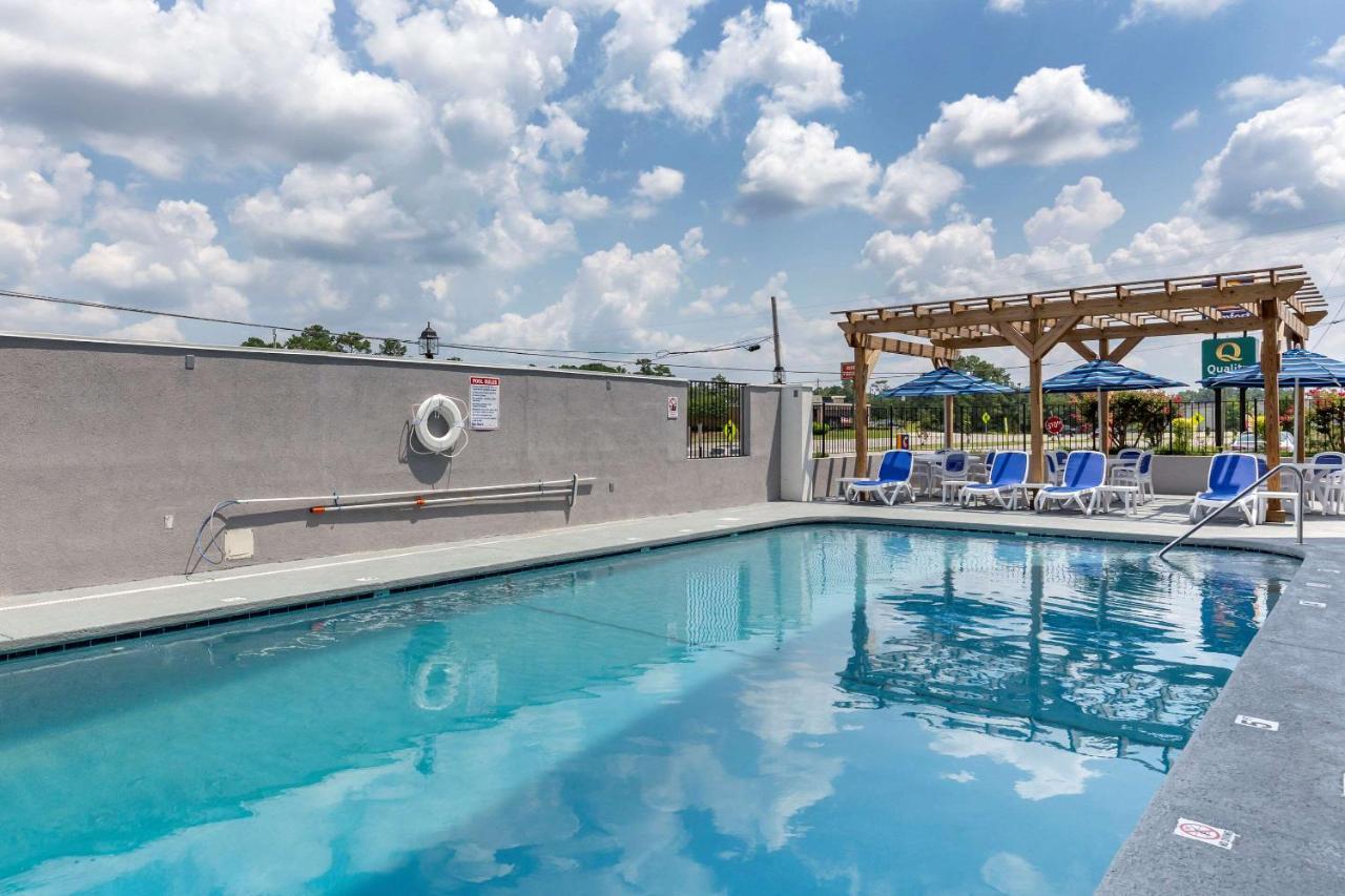 Quality Inn & Suites Spring Lake - Fayetteville Near Fort Bragg 외부 사진